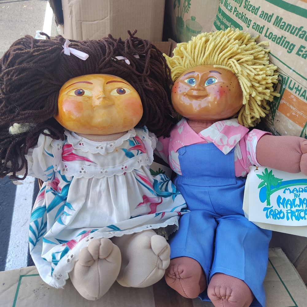 Colorful Hawaiian Dolls Set